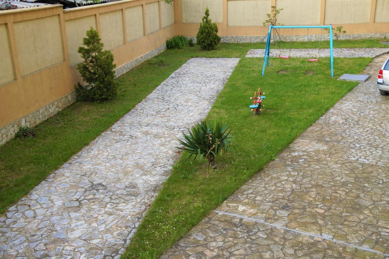 Apartments Paskalina Бяла Екстериор снимка