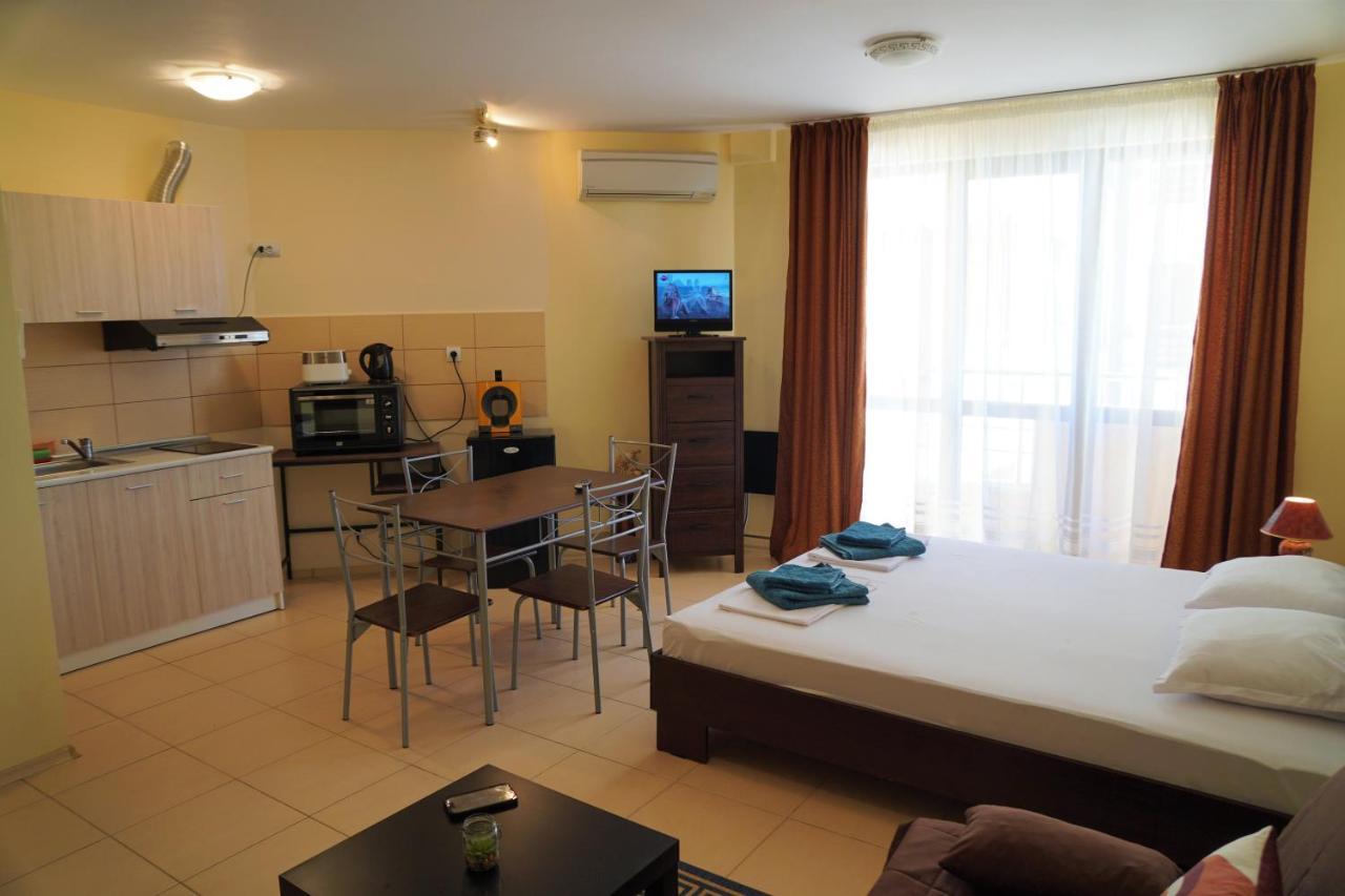 Apartments Paskalina Бяла Екстериор снимка