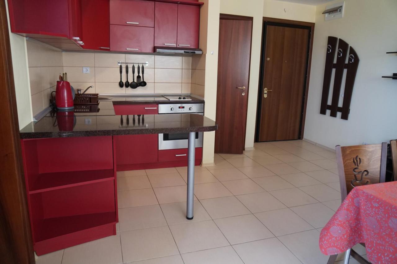 Apartments Paskalina Бяла Екстериор снимка
