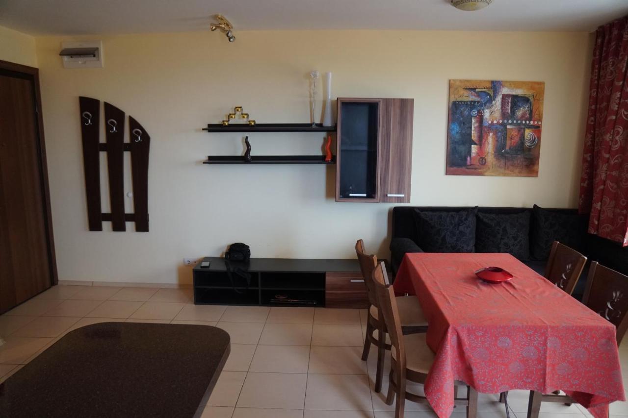 Apartments Paskalina Бяла Екстериор снимка