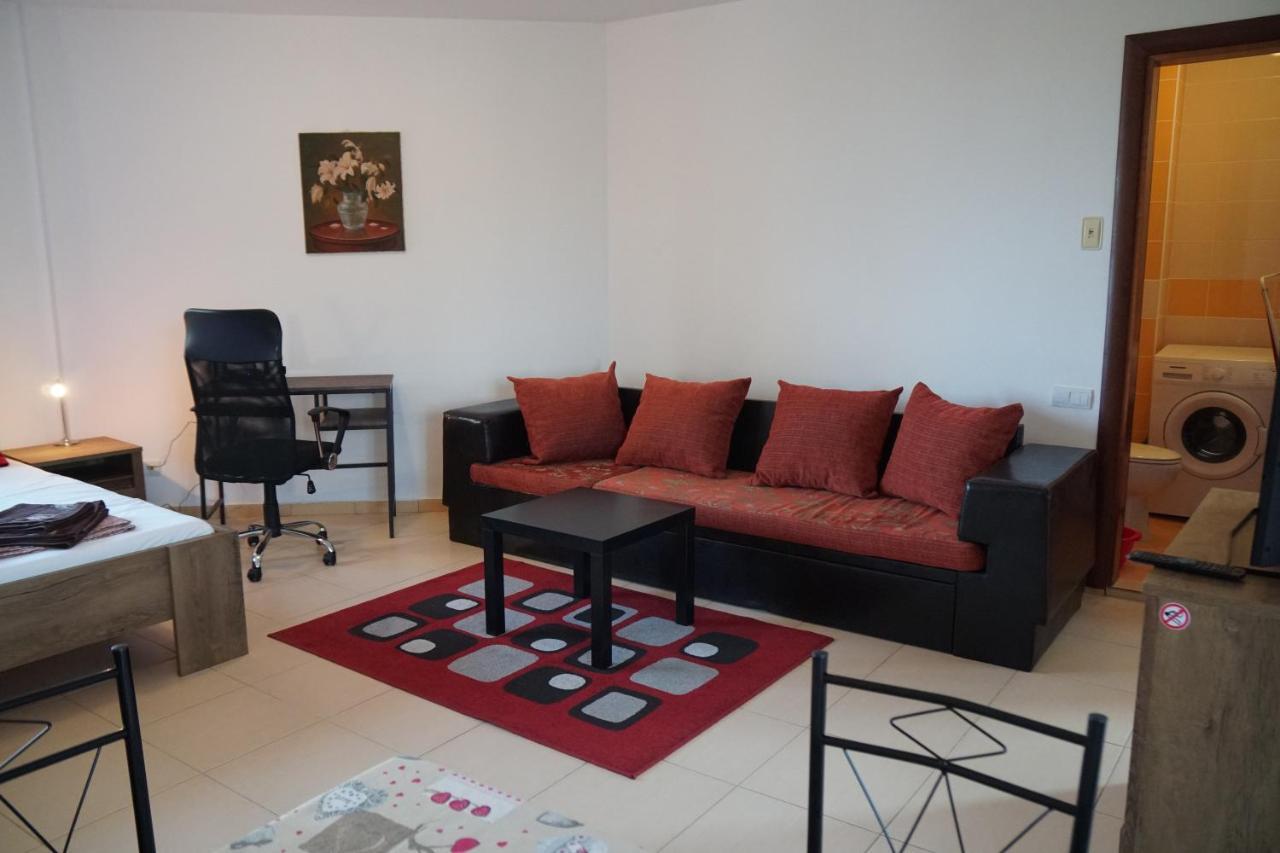 Apartments Paskalina Бяла Екстериор снимка